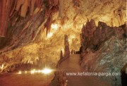 Пещера Дрогарати (Кефалония)