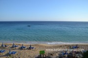 Пляж Makris Gialos