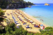 Пляжи Makris Gialos & Platis Gialos
